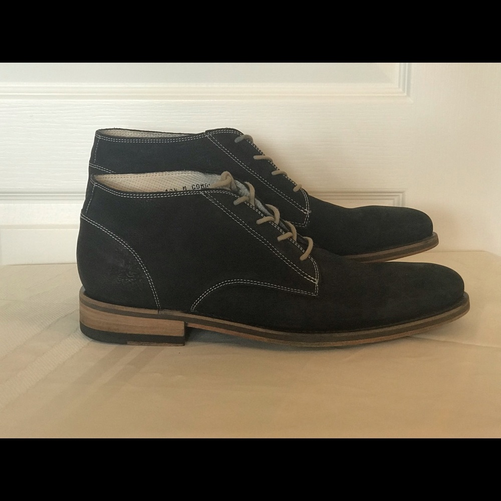 Donald J Pliner Conan Italian Nubuck Ankle Boots
